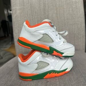 Air Jordan 5 Retro Low TD
Hurricanes Football Grey/ Briliant Orange!!